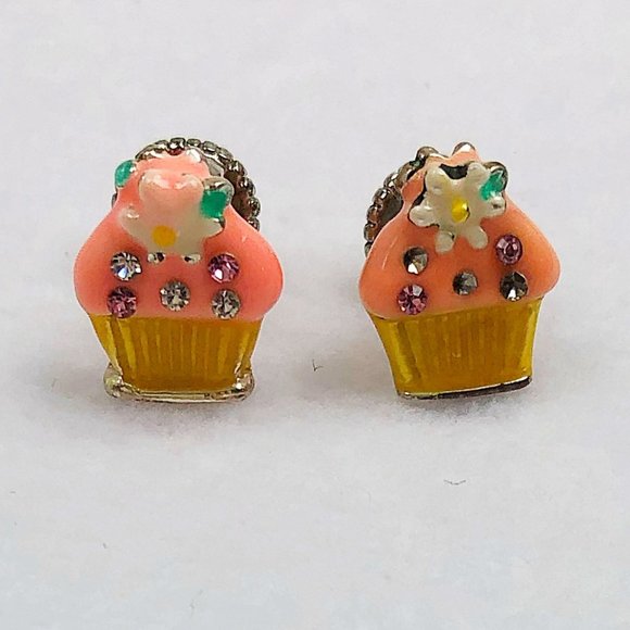 $5 CLEARANCE! Floral Cupcake Rhinestone Enamel Earrings 🧁 - Picture 8 of 13